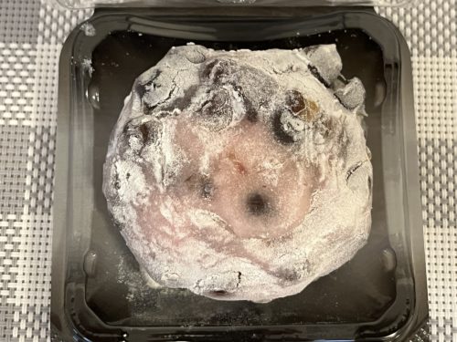 デイリーヤマザキさんの『特撰豆いっぱい紅大福』1