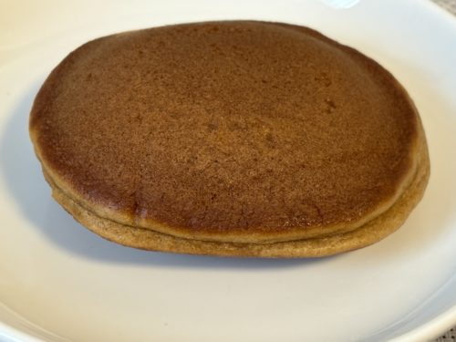 紀ノ国屋さんの『おいしい黒糖どら焼き』3