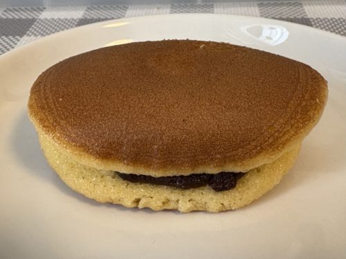 ふぞろいのどら焼き（八昇製菓）2