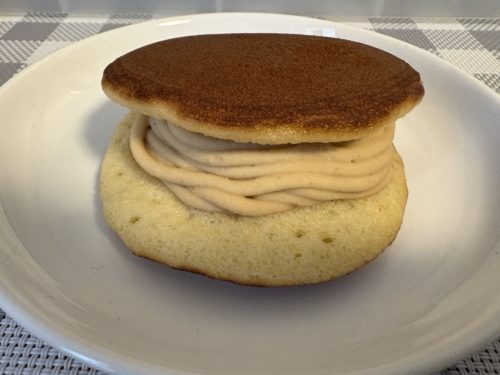 『モンテール』さんの『モンブランどら焼き』2