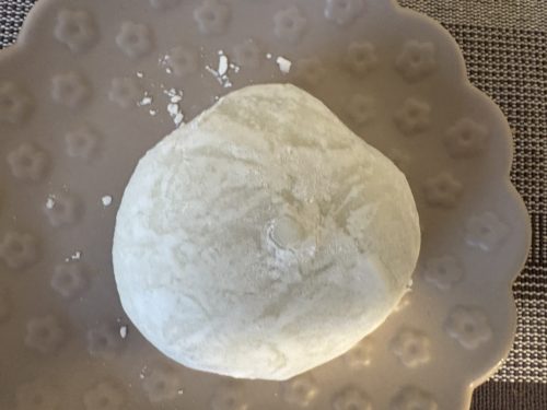 武蔵製菓さんの『苺大福』2